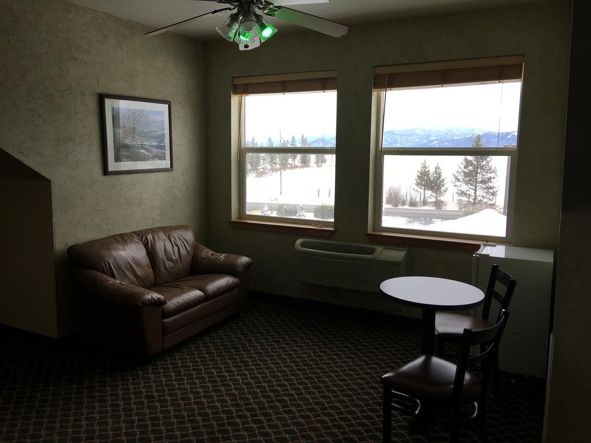Boulder Creek Inn Donnelly Exteriör bild