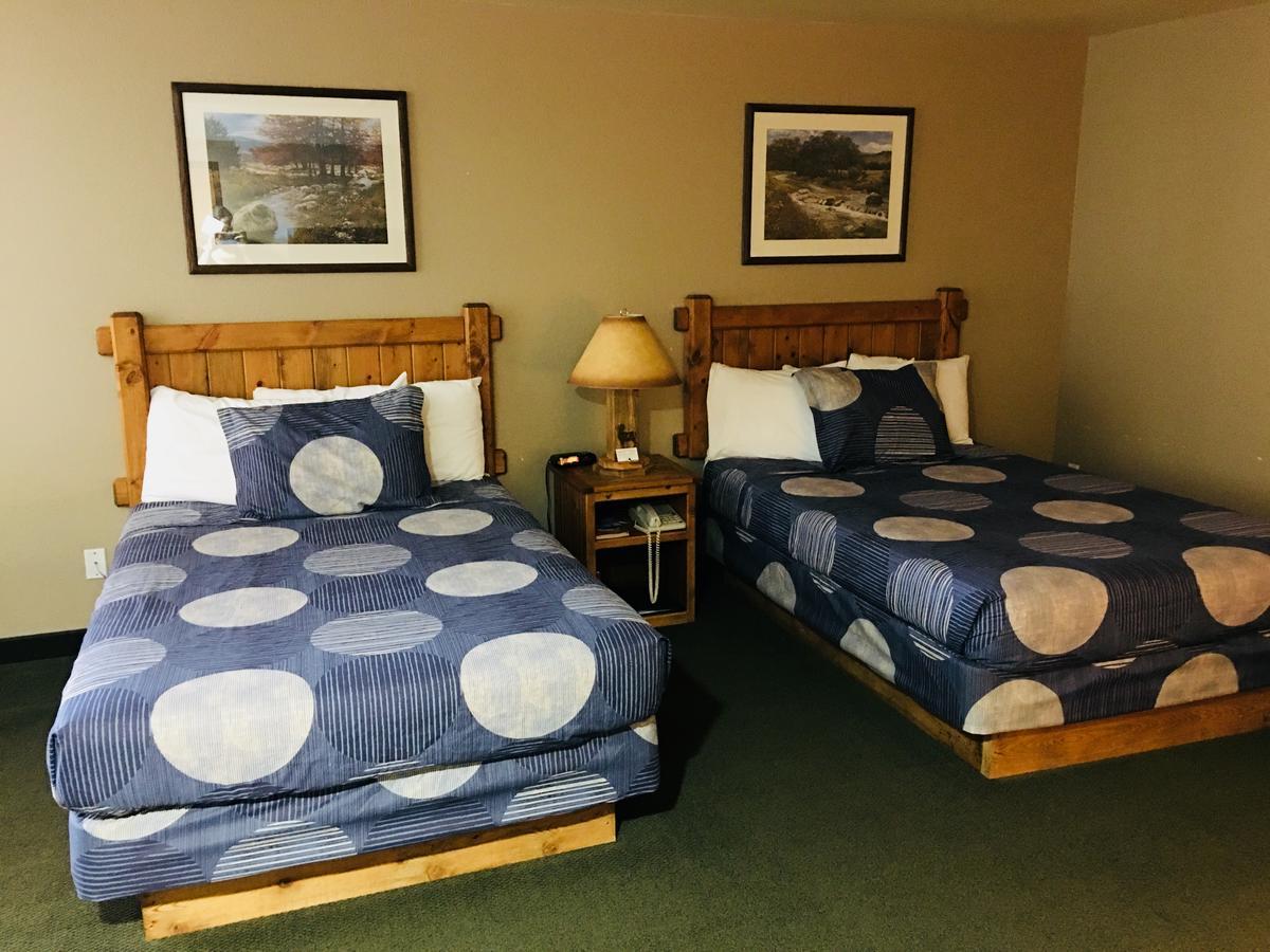 Boulder Creek Inn Donnelly Exteriör bild